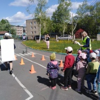 Как хочется чтобы у каждого ребенка было такое детство Праздник День защиты детей отмечается по всей стране