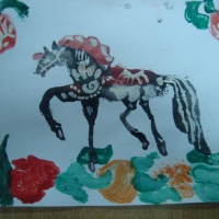 Фотоотчёт о поэтапном рисовании по теме «Лошадь» по мотивам Городецкой росписи