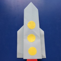 Мастер-класс «Ракета в технике оригами» в подготовительной к школе группе