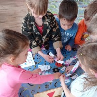Занятия способствуют развитию математических представлений. Занятия способствуют развитию математических представлений