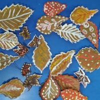 Фотоотчёт об аппликации из осенних листьев «Портрет осени»