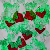 Мастер-класс для дошкольников в технике оригами с элементами аппликации «Куст клубники»