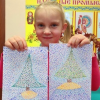 Мастер-класс по нетрадиционной технике рисования «пуантилизм» с детьми старшей группы «Рождественская открытка»