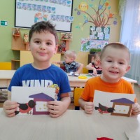 конспект беседы в ст гр пожарная безопасность детей. безопасность в группе детского сада. обж конспекты младшая группа. картотека игр по правилам дорожного движения. основы безопасности для дошкольников.