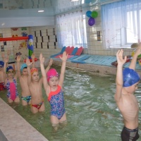 Сценарий праздника в бассейне с подготовительной к школе группой «Веселые старты»