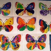 Конспект ОД по рисованию «Бабочки-красавицы» в технике пуантилизма с детьми 4 лет ко Дню пуантилизма на МAAM