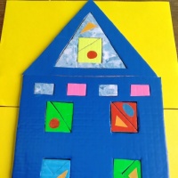 Дидактическая игра-пазл «Строим дом» для детей 2–3 лет ко Дню строителя на МAAM
