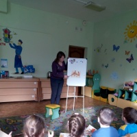 Фотоотчёт о проведении занятия по обучению рассказыванию по сюжетной картине детей средней группы 4–5 лет