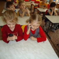 Консультация для родителей «Как отвлечь ребенка от телефона»