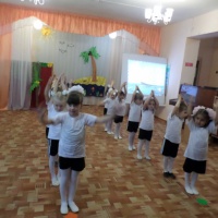 «Путешествие на остров Нехочух». Спортивное развлечение для детей средней группы и их родителей