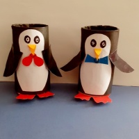 Детский мастер-класс «Пингвины» — поделка из втулок