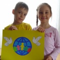 Детский мастер-класс по аппликации «Мира и счастья всем детям Планеты!»