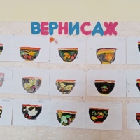 Фотоотчёт по декоративному рисованию в средней группе «Хохломская роспись на чашке»