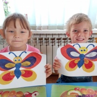 Детский мастер-класс по плоскостной аппликации «Бабочка» для старших дошкольников