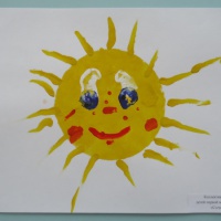 Фотоотчёт о работе кружка по нетрадиционным техникам рисования с детьми 2–3 лет. Цикл занятий «Весна»
