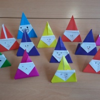 Мастер-класс по конструированию из бумажного квадрата способом оригами «Гномик» с детьми старшей группы
