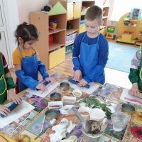 Конспект образовательной практики для детей 6–7 лет «Ботанический гербарий в технике «барельеф» (в рамках кружковой работы)