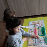 Лэпбук «Все профессии важны» для средней группы