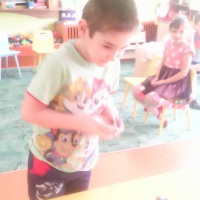 Публикация Фотоотчет Знакомство и игры с русской народной игрушкой матрешкой размещена в разделах Матрешка матрёшки Матрешка