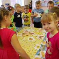 Коллаж полезные и вредные продукты для