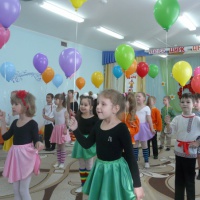 Сценарий праздника 8 марта для детей подготовительной группы «Цирк для мамы»
