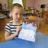 «Белый медведь и Северное сияние». Аппликация с использованием нетрадиционных материалов. Детский мастер-класс