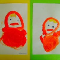 Фотоотчёт о работах по рисованию «Неваляшки — яркие рубашки»