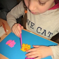 Консультация для молодых воспитателей «Пластилинография как средство развития творческих способностей старших дошкольников»