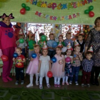 Фотоотчёт о развлечении в младшей группе «День рождения группы» в рамках празднования 50-летия детского сада