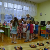 Конспект интегрированного занятия в средней группе «Мишуткины загадки»