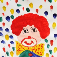 Детский мастер-класс по рисованию «Портрет клоуна»