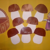 Дидактическая игра для детей старшего дошкольного возраста «Собери грибы с Машей»