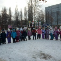 Фотоотчет о прогулке на участке детского сада «Вот и Зимушка пришла!»