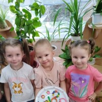 Фотоотчёт о работе в творческой мастерской «Волшебный пластилин» во второй младшей группе