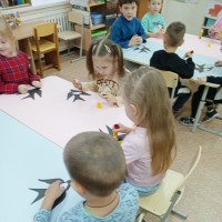 чтение сказки в детском саду группе. методы ознакомления дошкольников с художественной литературой. старшая группа детского сада. ознакомление дошкольников с художественной литературой. чтение младшей группы в детском саду.