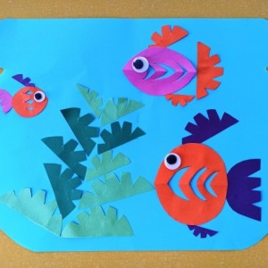 Мастер-класс по плоскостной аппликации из цветной бумаги «Рыбки в аквариуме»