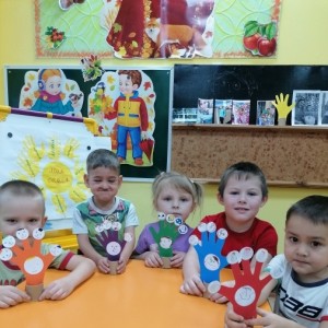 наши слова и поступки души порою так хрупки песня. Смотреть фото наши слова и поступки души порою так хрупки песня. Смотреть картинку наши слова и поступки души порою так хрупки песня. Картинка про наши слова и поступки души порою так хрупки песня. Фото наши слова и поступки души порою так хрупки песня