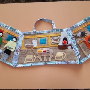 Развивающая игрушка из фетра и ткани «Якутский балабан» для детей 4–5 лет