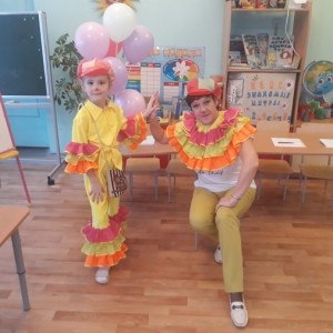 Говорит мне бабушка что мне доктора я не заболела просто я стара. 1426953. Говорит мне бабушка что мне доктора я не заболела просто я стара фото. Говорит мне бабушка что мне доктора я не заболела просто я стара-1426953. картинка Говорит мне бабушка что мне доктора я не заболела просто я стара. картинка 1426953. Ходит наша бабушка, Палочкой стуча.