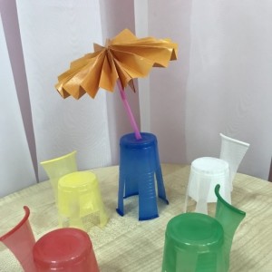Мастер-класс по изготовлению игрушечной мебели из пластиковых стаканчиков для маленьких кукол