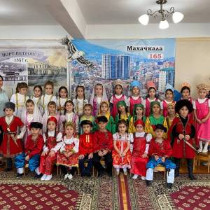 �������� ��������� ���� ����� � ������ ����� �� ���� ����������