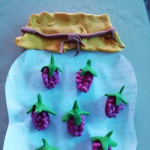 Мастер-класс по лепке из воздушного пластилина «Ах, какая сладкая ягода — малина» ко Дню малинового варенья на МAAM