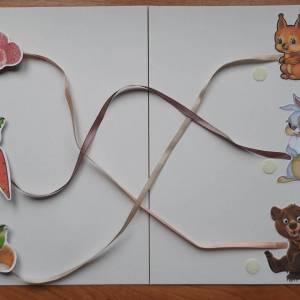 Дидактическая игра с элементами шнуровки «Кто что ест?»