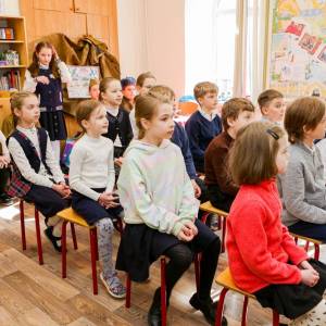 Сценарий тематического мероприятия для младших школьников «Нам не нужна война»