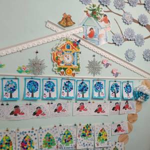 «Здравствуй, Ёлочка-красавица!» Занятие по аппликации и рисованию в младшей группе