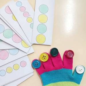 Дидактическая игра «Веселая перчатка»