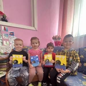 «Кит». Конспект занятия по аппликации в средней группе