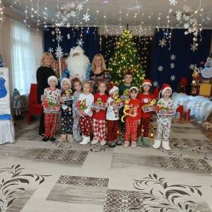 Сценарий новогодней пижамной вечеринки в старшей группе «Волшебный сон деда Мороза»