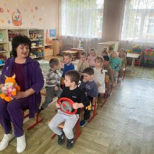 Открытое познавательное занятие в средней группе по правилам безопасности «Опасные предметы»