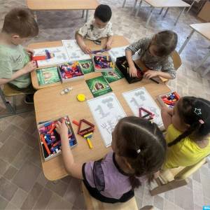 �������� ������� � �������������� ������� ������� ������� ��������� ��������� � ������ � ������� ������